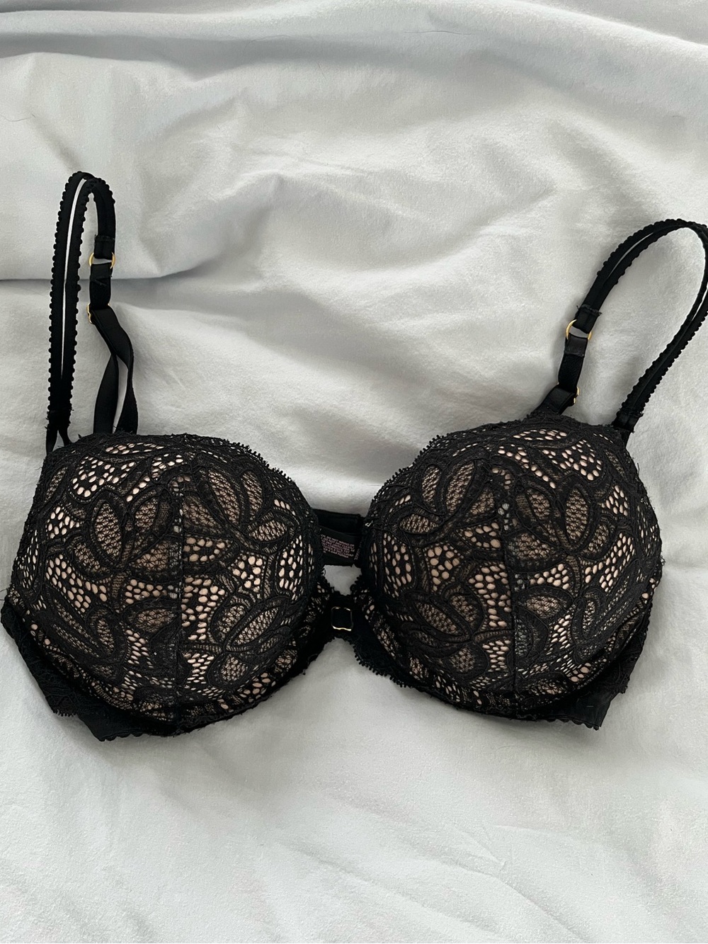 Victoria’s Secret Bombshell Plunge bra